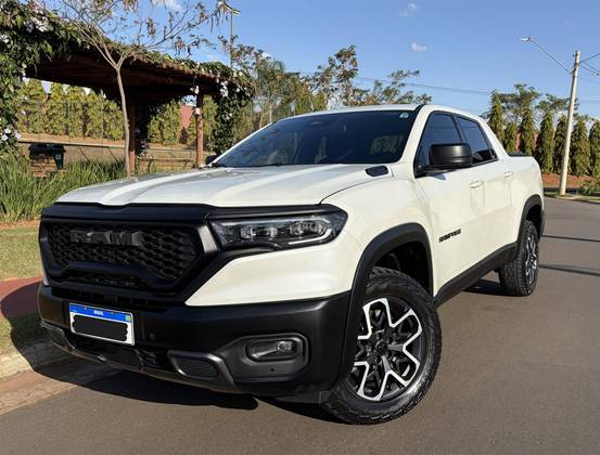 RAM RAMPAGE 2.0 HURRICANE 4 TURBO GASOLINA REBEL 4X4 AUTOMÁTICO RAM RAMPAGE 2.0 HURRICANE 4 TURBO GASOLINA REBEL 4X4 AUTOMÁTICO
